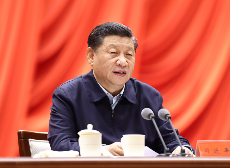 1月11日，省部級主要領導干部學習貫徹黨的十九屆五中全會精神專題研討班在中央黨校（國家行政學院）開班。中共中央總書記、國家主席、中央軍委主席習近平在開班式上發(fā)表重要講話。新華社記者 鞠鵬 攝